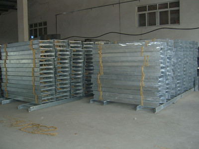 京運(yùn)偉業(yè)T101梯架式電纜橋架 耐用定制解決方案